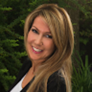 Meet your Posher, Janine